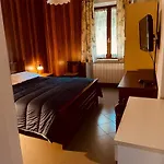 Garre Hotel Savignone