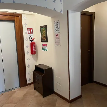 Garre Hotel 2*